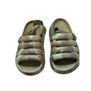 UGG Kids Sport Yeah Camopop Slides 4.5 Waterproof Camo Strap Back Open Toe